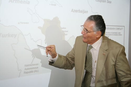 Türkiye-Ermenistan
Kars Antlaşması’Ndan Günümüze
Diplomatik Süreç - 12