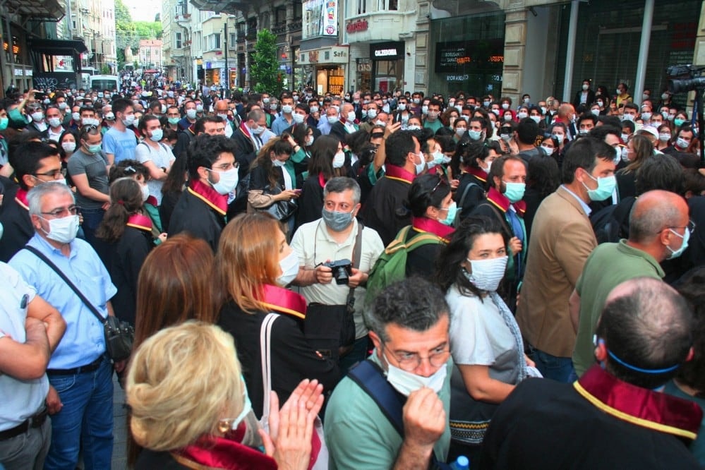 İstanbul Barosu Avukatları Destek Nöbetinde… - 31
