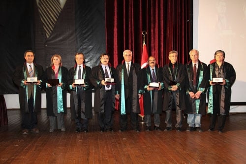 İstanbul Barosu 132. Kuruluş Yıldönümü Ve 
5 Nisan Avukatlar Günü
Etkinliklerle Kutlanmaya Başlandı - 46