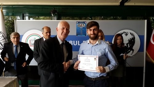 29. Dönem Hukuk İngilizcesi Ve Terminolojisi Derslerini Tamamlayanlara Katılım Belgeleri Verildi 
 - 40