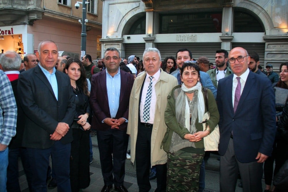 Demokrasi ve Dayanışma Nöbeti Devam Ediyor - 5