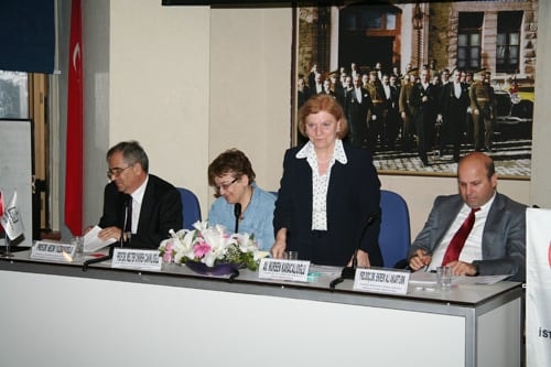 Anayasanın Değiştirilemez Maddeleri Ve Başkanlık Sistemi 
 - 2