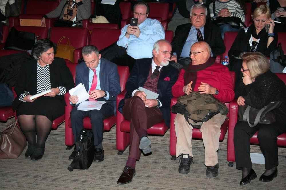 Hukuksal Gerçeklikler Bağlamında Anayasa Değişikliği - 4