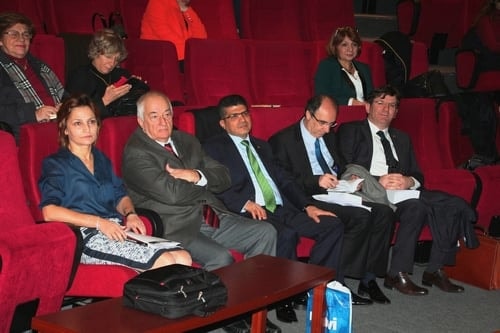 Kadına Ve Aileye Yönelik Şiddetle Mücadelenin Bir Devlet Politikası Olarak Ortaya Konulması Gerekir
 - 3