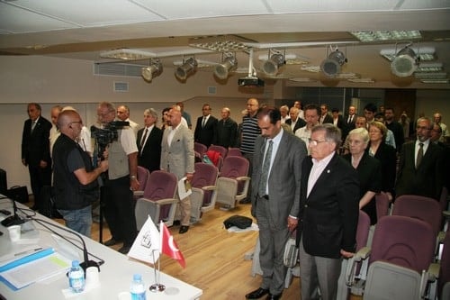 Her Yönüyle Ermeni Sorunu

 - 2