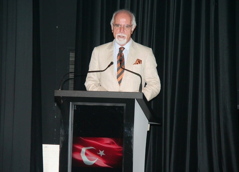 Hukuka Felsefi ve Sosyolojik Bakışlar IX - 5