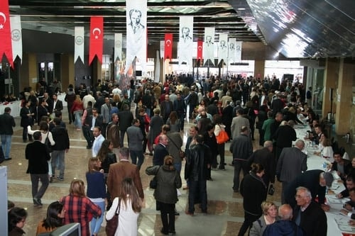 Ümit Kocasakal İstanbul Barosu Başkanlığına Yeniden Seçildi 

 - 152