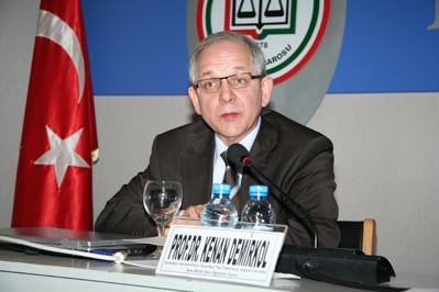 Endüstriyel Gıdalarla Sağlıklı Beslenme Şansı Yok
 - 10