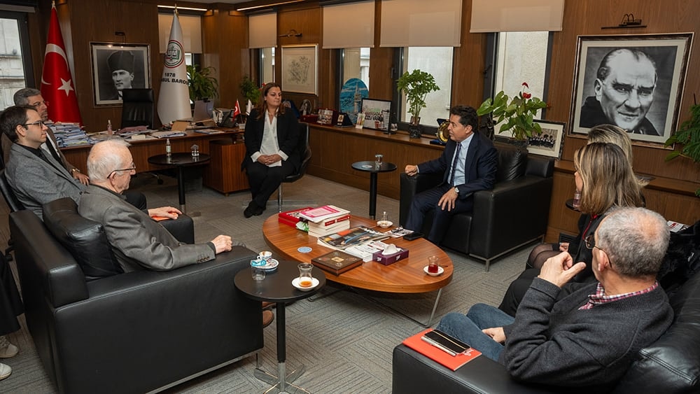 Esenyurt’un Seçilmiş Belediye Başkanı Prof. Dr. Ahmet Özer Baromuzu Ziyaret Etti - 1