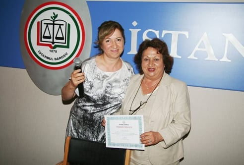 Değişen Yasalar Çerçevesinde Kamudaki Avukatların Sorunları
 - 17