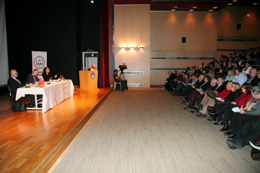 Hukuksal Gerçeklikler Bağlamında Anayasa Değişikliği - 64