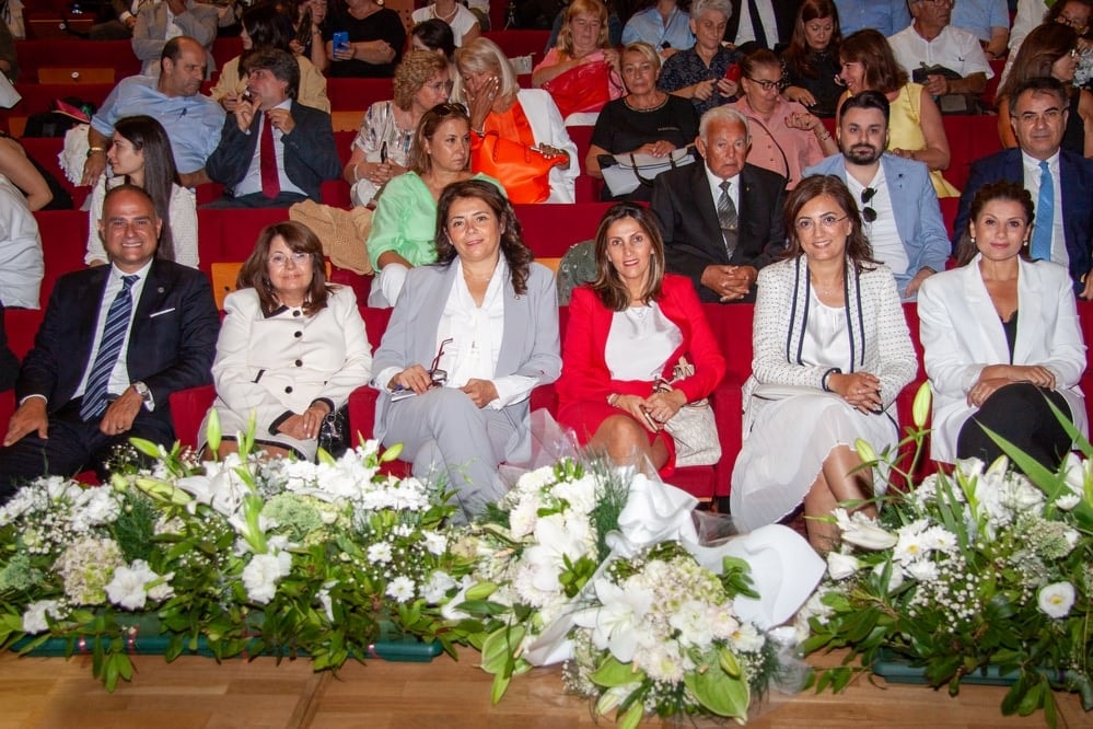 Meslekte 25, 30 ve 35 Yılını Dolduran Meslektaşlarımıza Plaket Verildi - 1