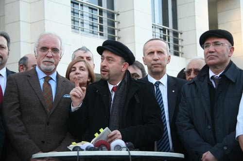 Savunmanın Ve Baro'nun Yargılandığı Dava 
24 Şubat’A Ertelendi - 37