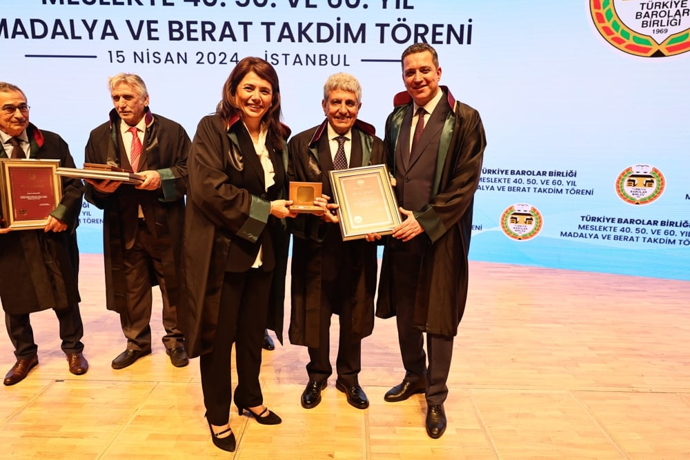 Meslekte 40, 50 ve 60 Yılını Dolduran Meslektaşlarımıza Plaket Verildi - 207