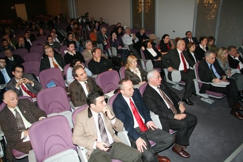 Türkiye’De Hukuku Algılama
Sorunu Yaşanıyor - 25