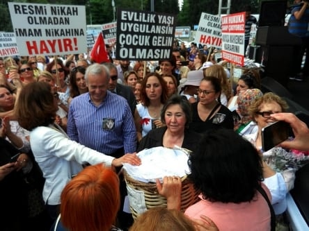 Devrim Yasamız Medeni Kanuna Sahip Çıkıyoruz Yürüyüşü - 39