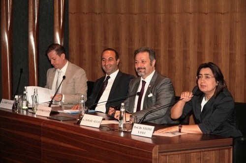 Sermaye Piyasası Kanununda Halka Açık 
Şirketlerle İlgili Suç Ve Yaptırımlar

 - 42