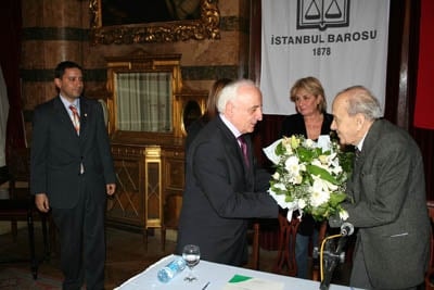 Şiir Gecemizde
Attila İlhan’I Andık - 12