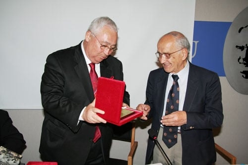 Toplumsal Barışın Güvencesi: Laiklik - 35