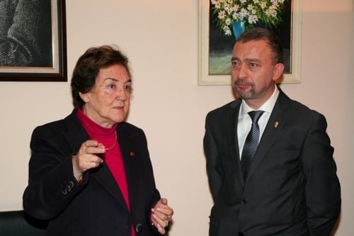 Mahmut Esat Bozkurt Hukuk Ödülü Prof. Dr. Aysel Çelikel’E Verildi
 - 33