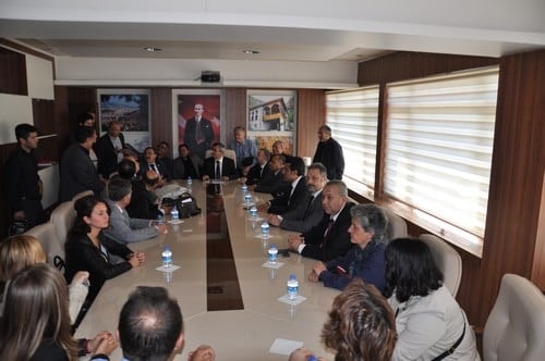 İstanbul Barosu Başkan Ve Yönetim Kurulu Üyeleri, Acıyı Paylaşmak, İncelemelerde Bulunmak İçin Soma’Daydı

 - 64