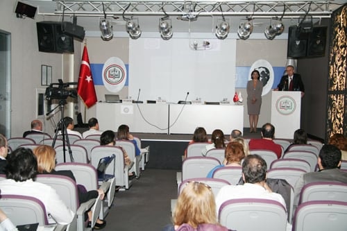 Tıbbi Uygulama Hatalarına Yaklaşım
 - 7