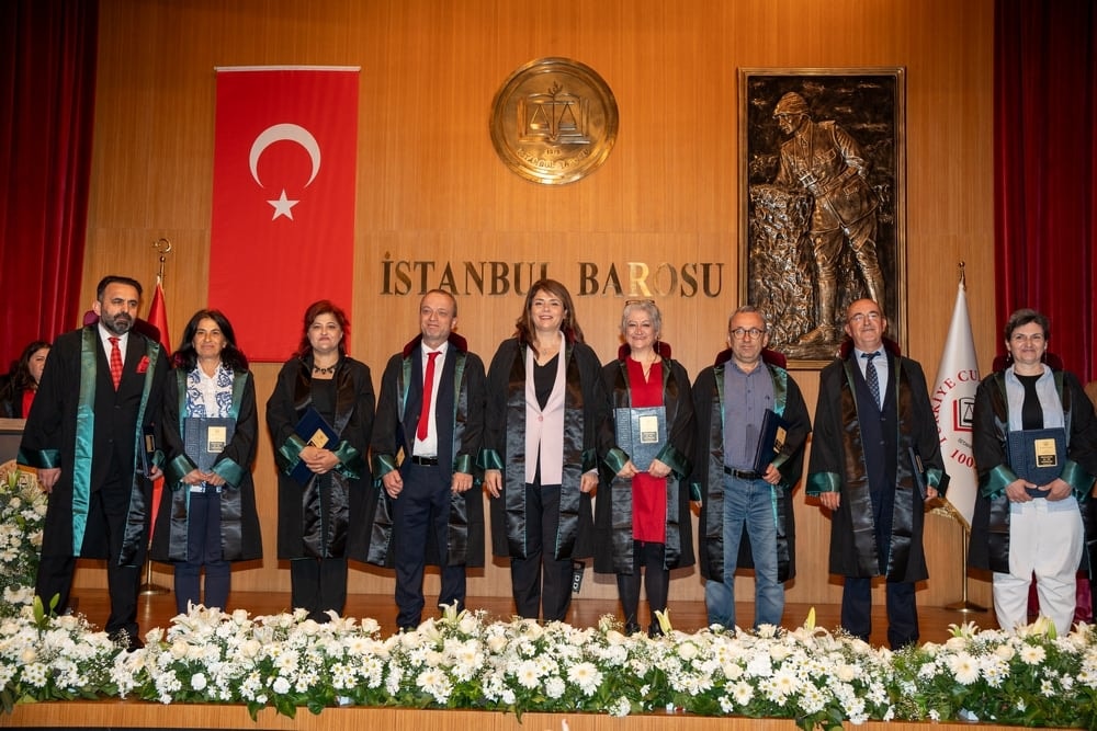 Meslekte 25, 30 ve 35 Yılını Dolduran Meslektaşlarımıza Plaket Verildi - 29