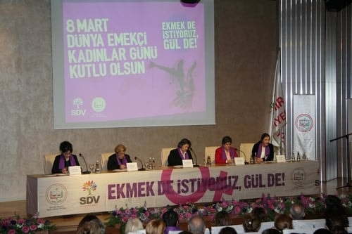 2015 Türkiye’Sinde Kadın
 - 17