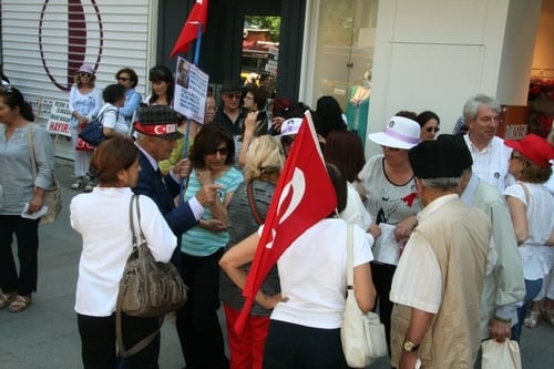 Devrim Yasamız Medeni Kanuna Sahip Çıkıyoruz Yürüyüşü - 84