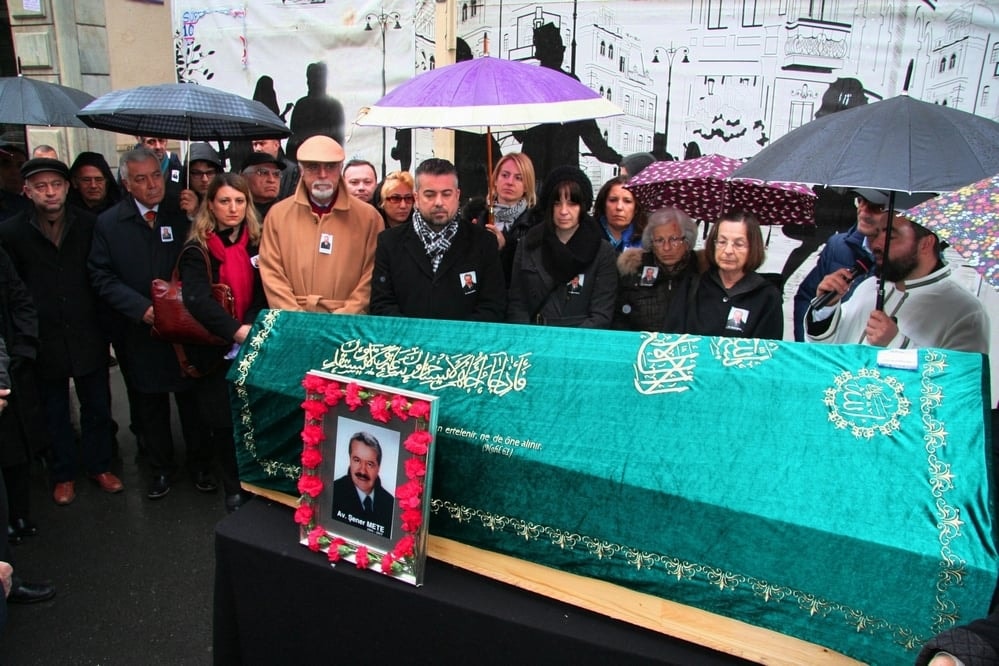Avukat Şener Mete Son Yolculuğuna Uğurlandı - 11