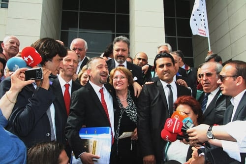 Savunma Ve Baro Yargılanıyor... - 42