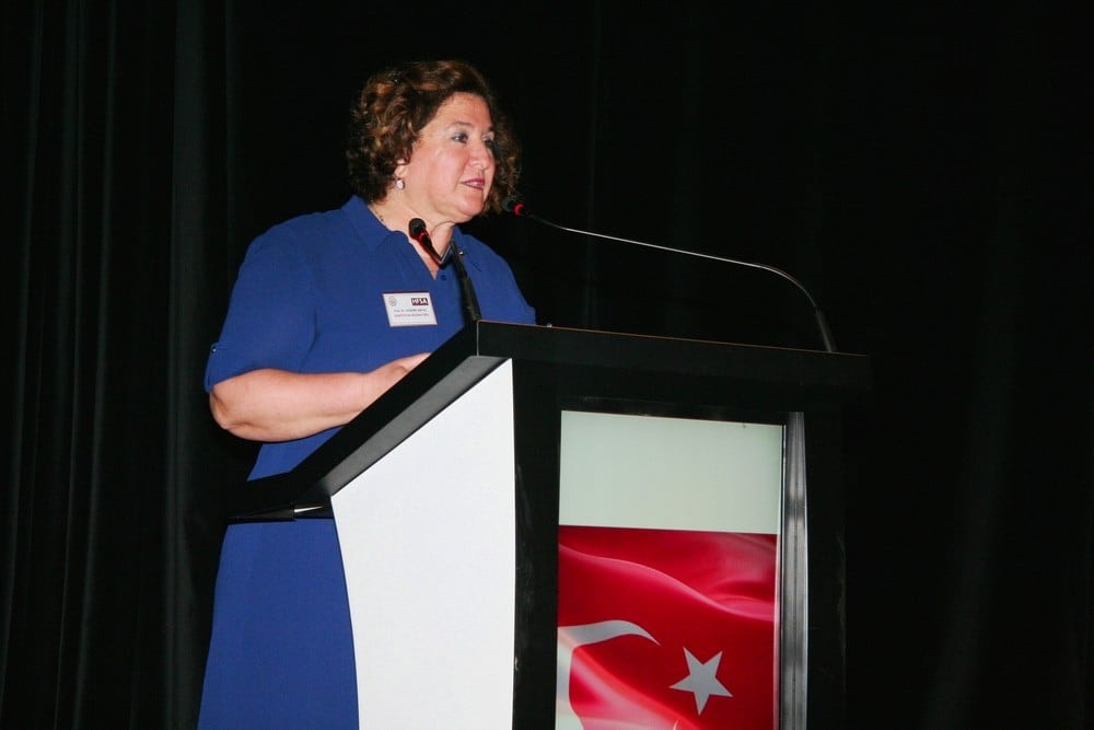 Hukuka Felsefi ve Sosyolojik Bakışlar VIII - 14