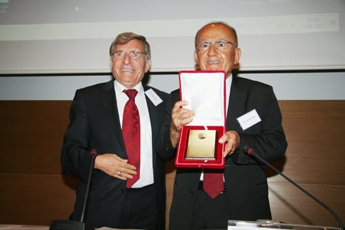 Yeni Değişiklikler Işığında Hmk
 - 32