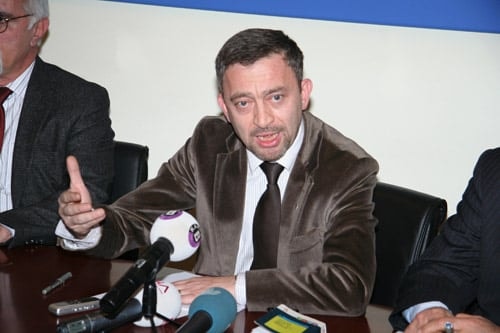 Basın Açıklaması : "Hukuka Ve Ülkeye Balyoz"

 - 2