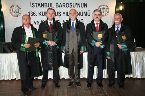 Hukuk Devleti Tesis Edilene, Yargı Bağımsız Olana Kadar, Bedeli Ve Pahası Ne Olursa Olsun Bu Mücadeleyi Birlikte Sürdüreceğiz - 271