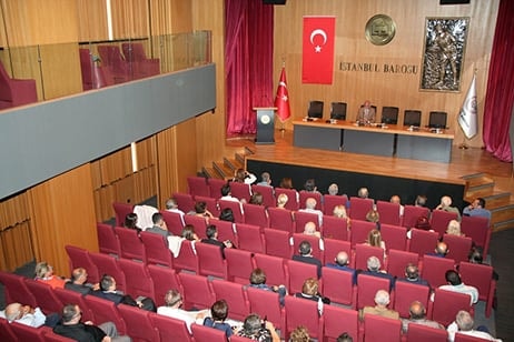 İstanbul Barosu TBB Delegeleri, Olağanüstü Genel Kurul Çağrısını Onayladı