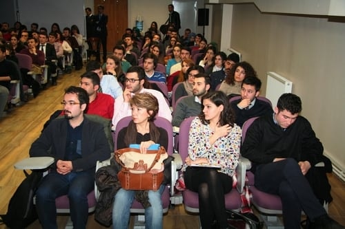 Avukatlar, Kurtçuklardan Muhteşem Kelebekler Yapmayı Becerenlerdir

 - 8