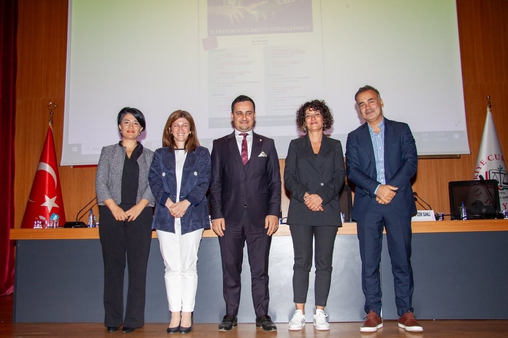 “Elektronik Ticaretin Düzenlenmesi” Semineri - 13