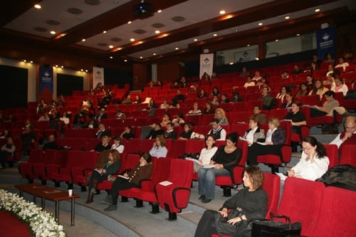 Kadın Hakları Merkezi Adli Yardım Bürosu Avukatları İçin “Kadın Hakları Ve Aile İçi Şiddet” Konulu Eğitim Seminerleri Düzenledi  - 20