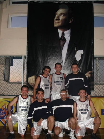 İstanbul Barosu Basketbol Takımımız İzmir Den Galibiyetle Döndü - 7