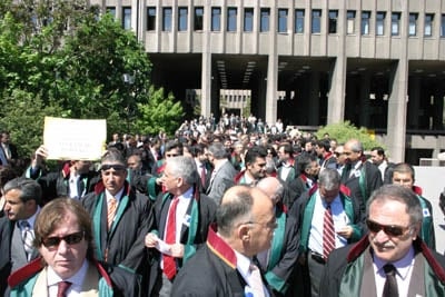 Avukatlar Ankara’Da Yürüdü:
“Savunma Adaletin Temelidir”