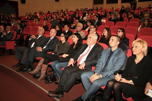 Hukuk Eğitimi Büyük Bir Kaosa Sürüklenmiştir - 79