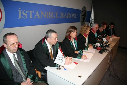 Aydın: “Ergenekon Davasının Toplumda Siyasi Amaçla Yönlendirildiği 

Kuşkusu Artmaktadır” 
 - 22