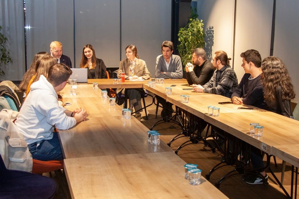 Genç Avukatlar Merkezi ile Hukuk Fakültesi Öğrencileri Buluşması - 4