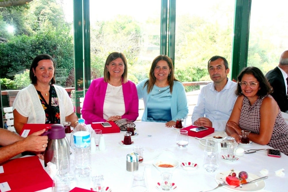 Sem Eğitmenlerine Plaket Verildi - 159