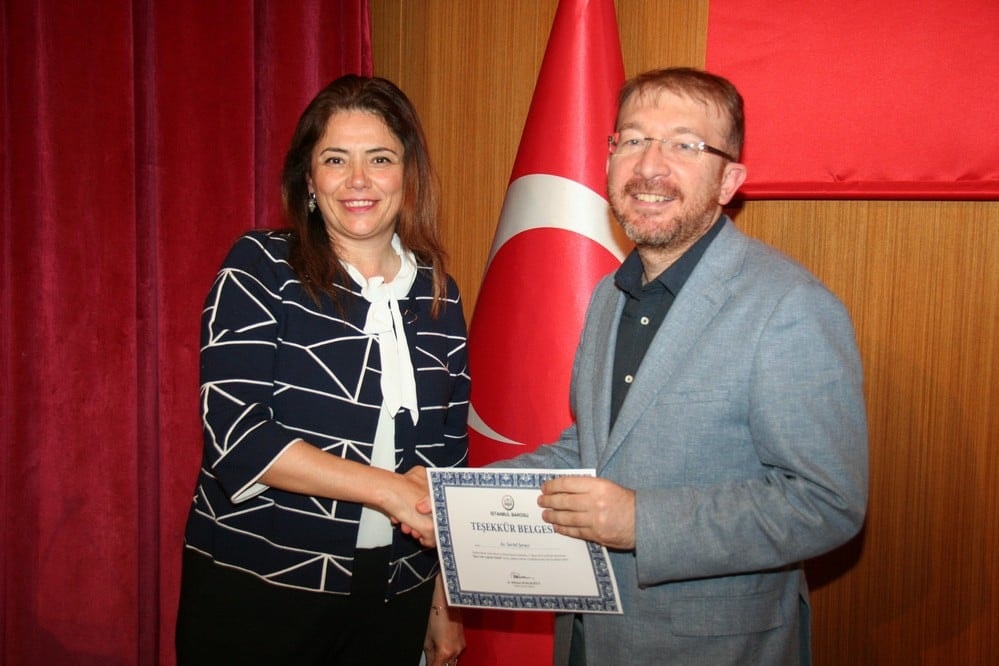 Yapay Zekâ Çağında Hukuk  - 33