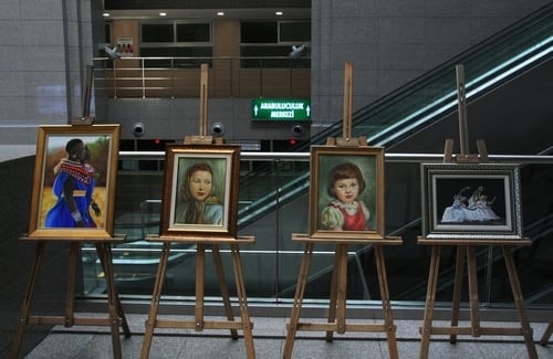 Avukatların Resim Çalışmaları Sergilendi
 - 35