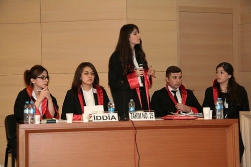 Farazi Dava Yarışması Yapıldı

 - 82