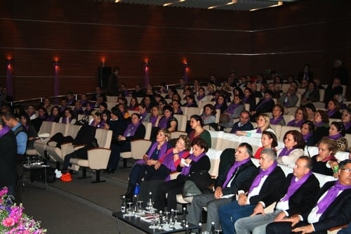 2015 Türkiye’Sinde Kadın
 - 14