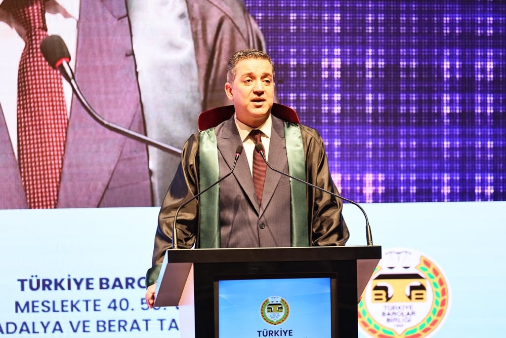 Meslekte 40, 50 ve 60 Yılını Dolduran Meslektaşlarımıza Plaket Verildi - 139